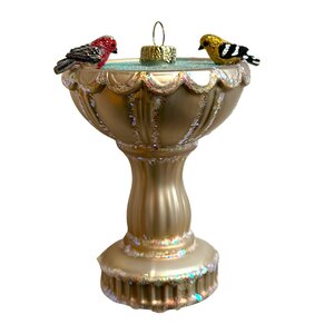 Kerstbal Vogelbad
