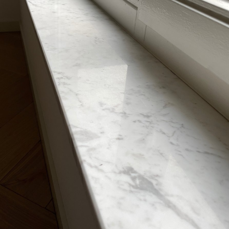 Fensterbank innen - Bianco Carrara Marmor - poliert - 2 cm stark. -  Kompositprofi