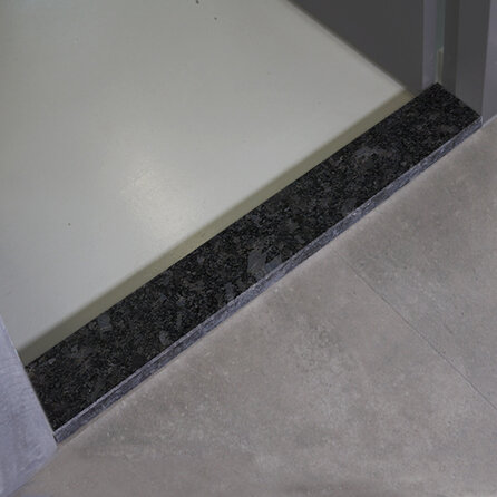 Türschwelle innen - Steel Grey Granit - poliert - 3 cm stark - Bodenschwelle Innentür - Grau Granit- Nach Maß