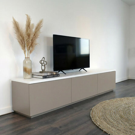 Platte (innen) - Marmorkomposit - leicht geschliffen - matt weiß - 2 cm stark - Kunststeinplatte / Arbeitsplatte Kunststein (Komposit) - Agglo Marmor / Gussmarmor - Nach Maß