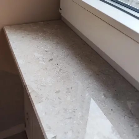 Fensterbank innen - Marmorkomposit poliert - Perlato - 2 cm stark - Innenfensterbänke (Fenstersims) Kunststein / Komposit - Agglo Marmor / Gussmarmor - Nach Maß