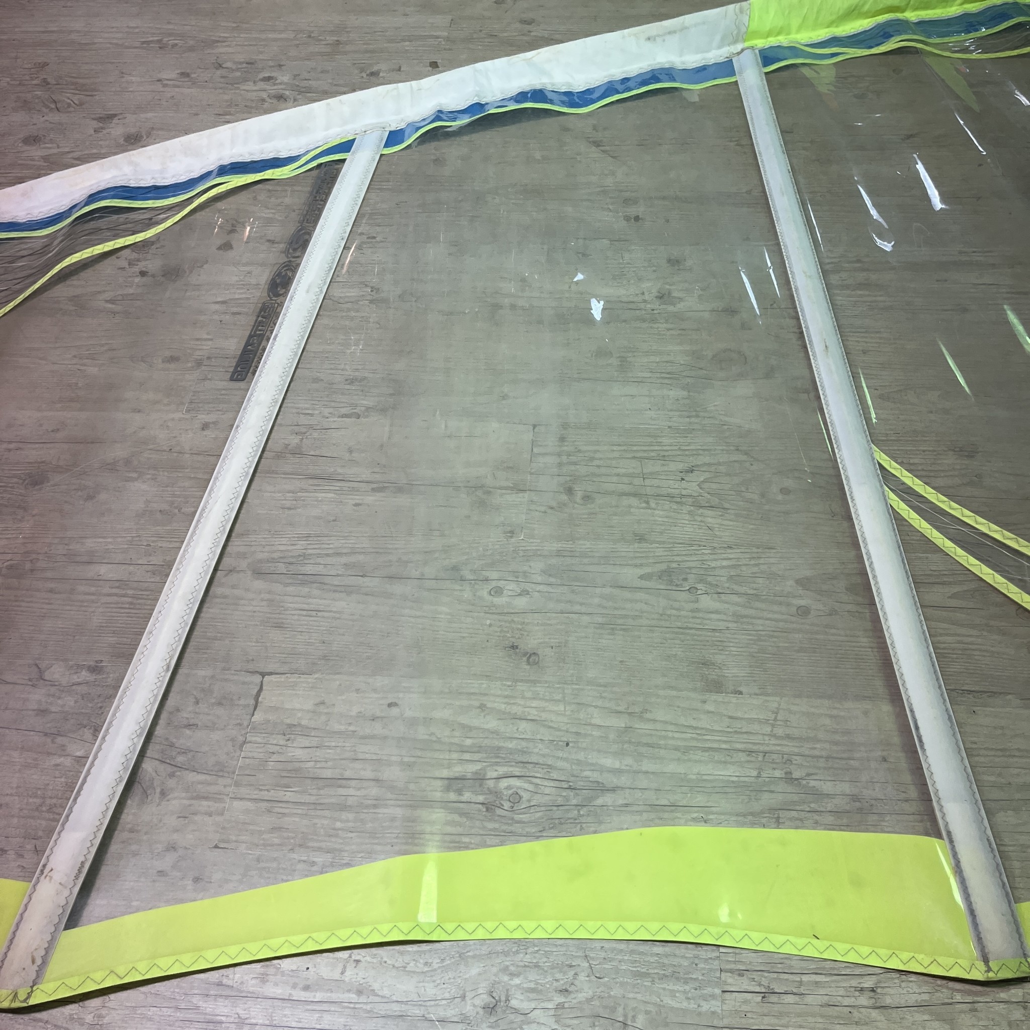 Challenger Fluido 7.3 2001