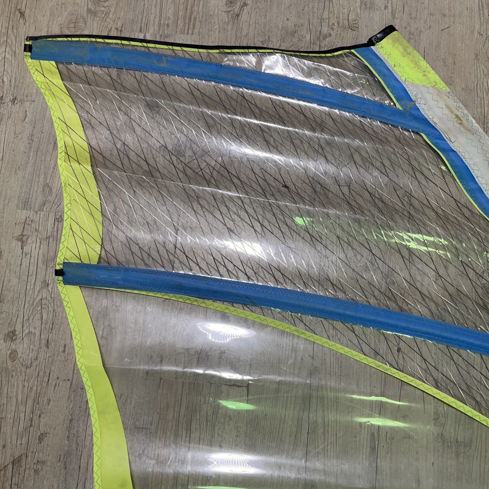 Challenger Fluido 7.3 2001