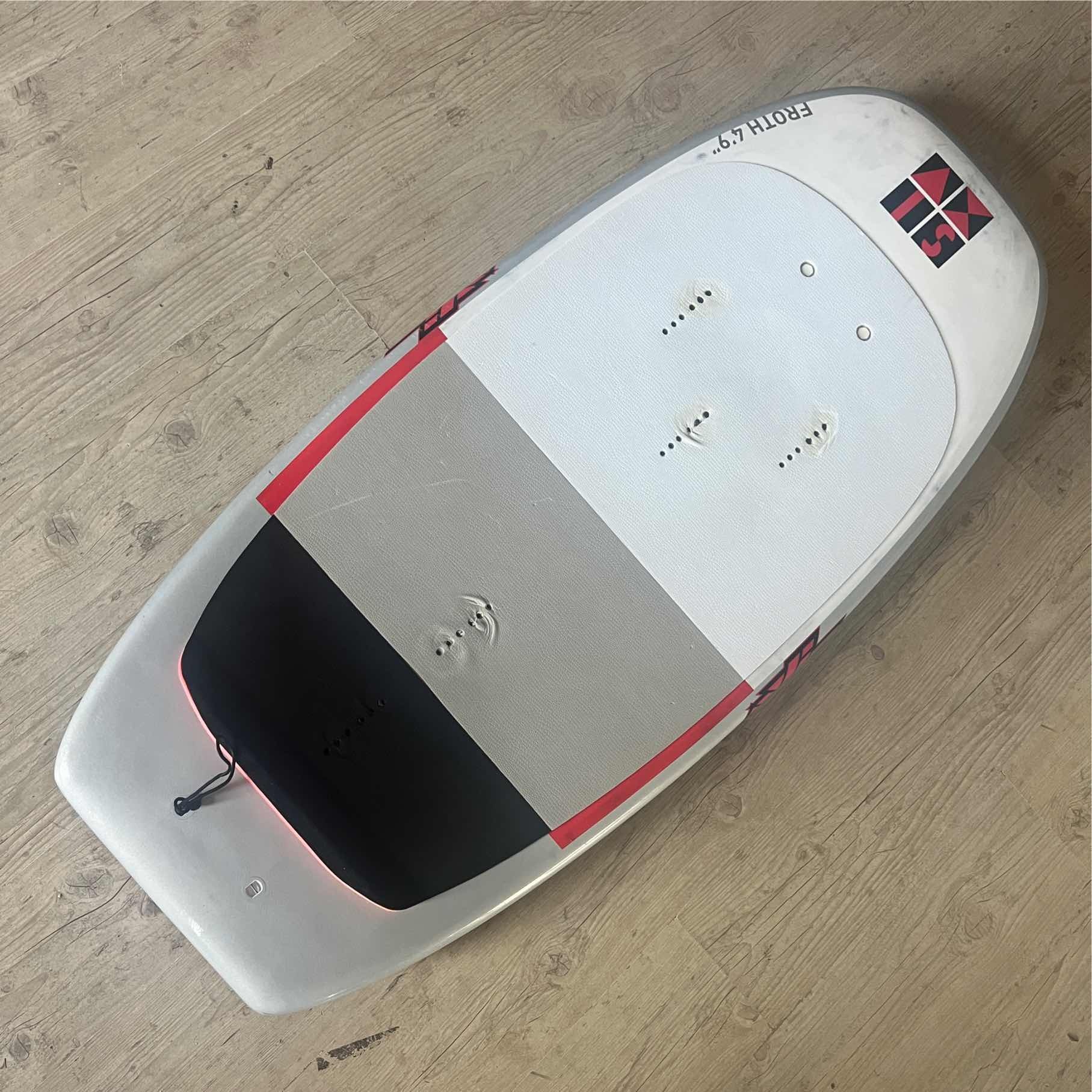 Axis Axis Froth 4'9" (70L.) 2021