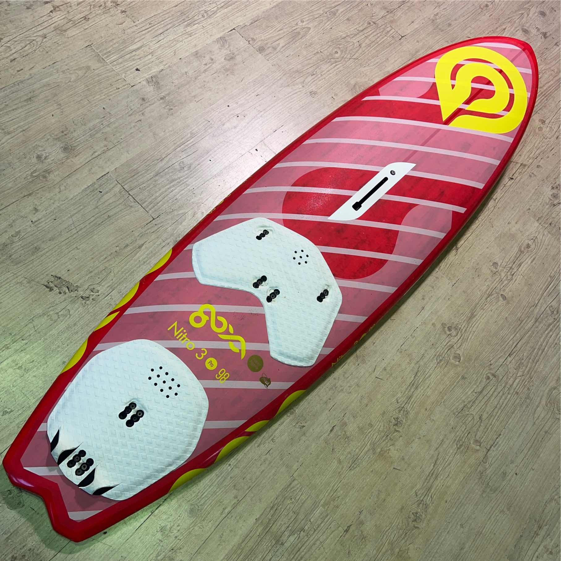 Quatro Quatro Nitro 98 2022/23