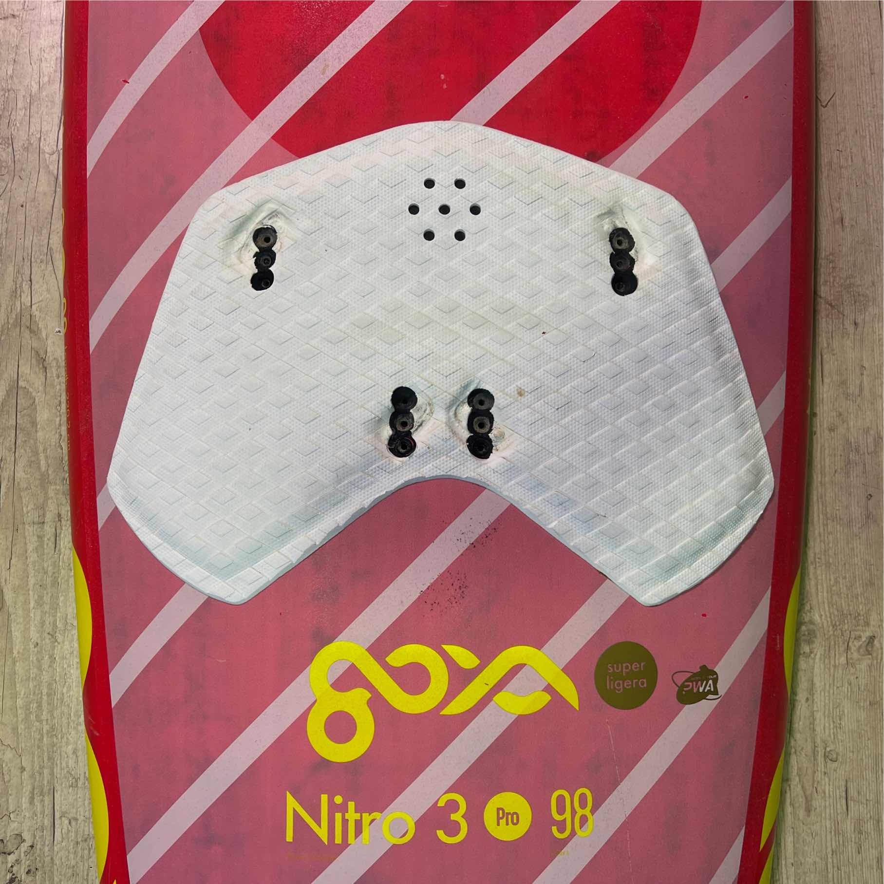 Quatro Quatro Nitro 98 2022/23