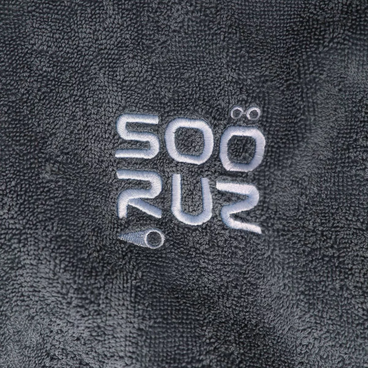 Sooruz Sooruz Blurry Poncho