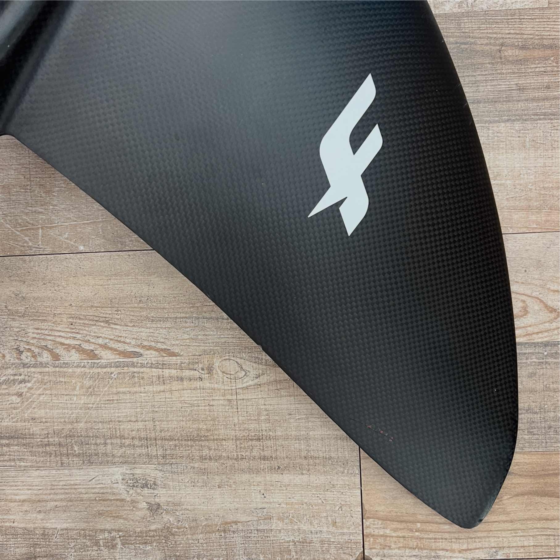 F-ONE Gravity 1200 carbon