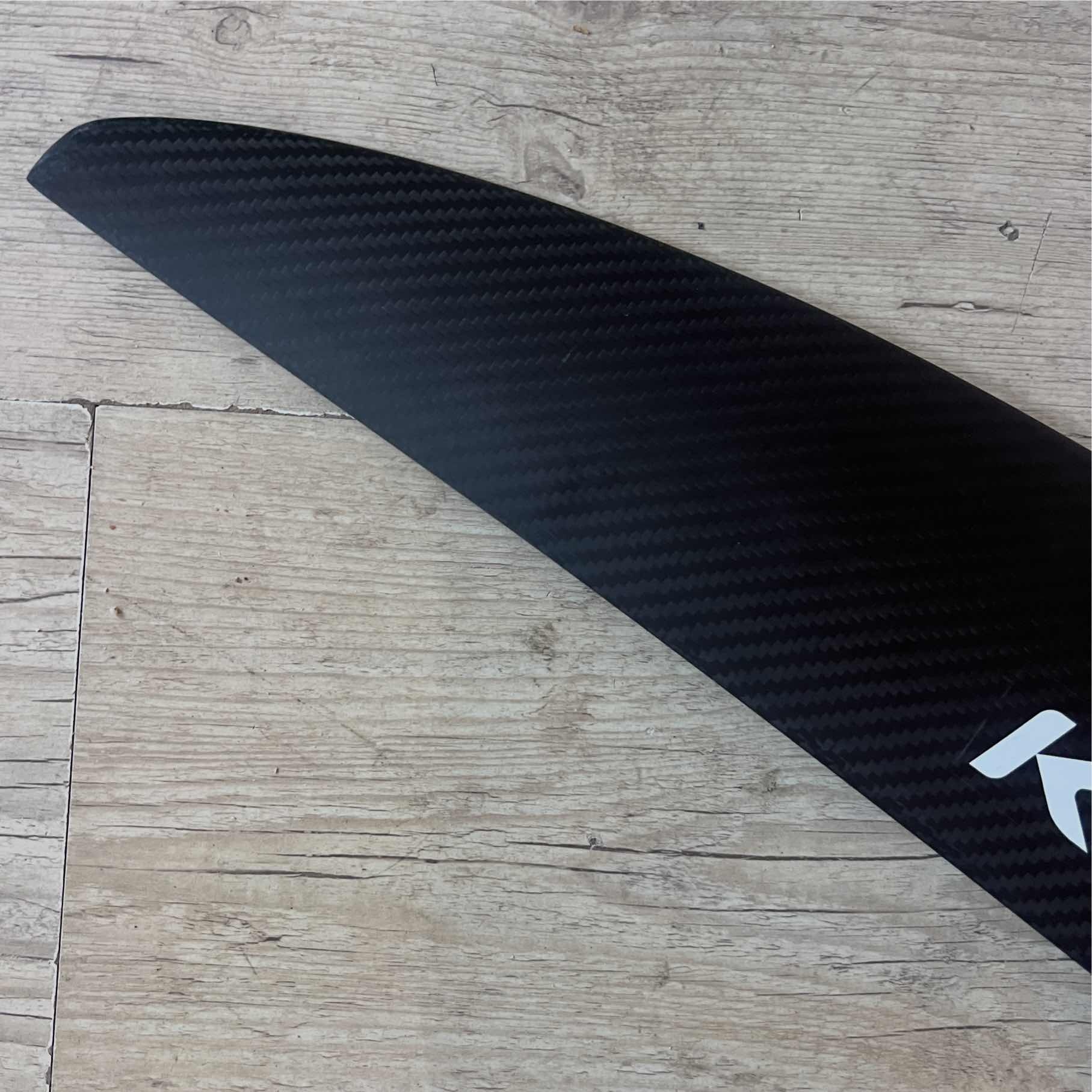 KT KT Nomad Front Wing 700