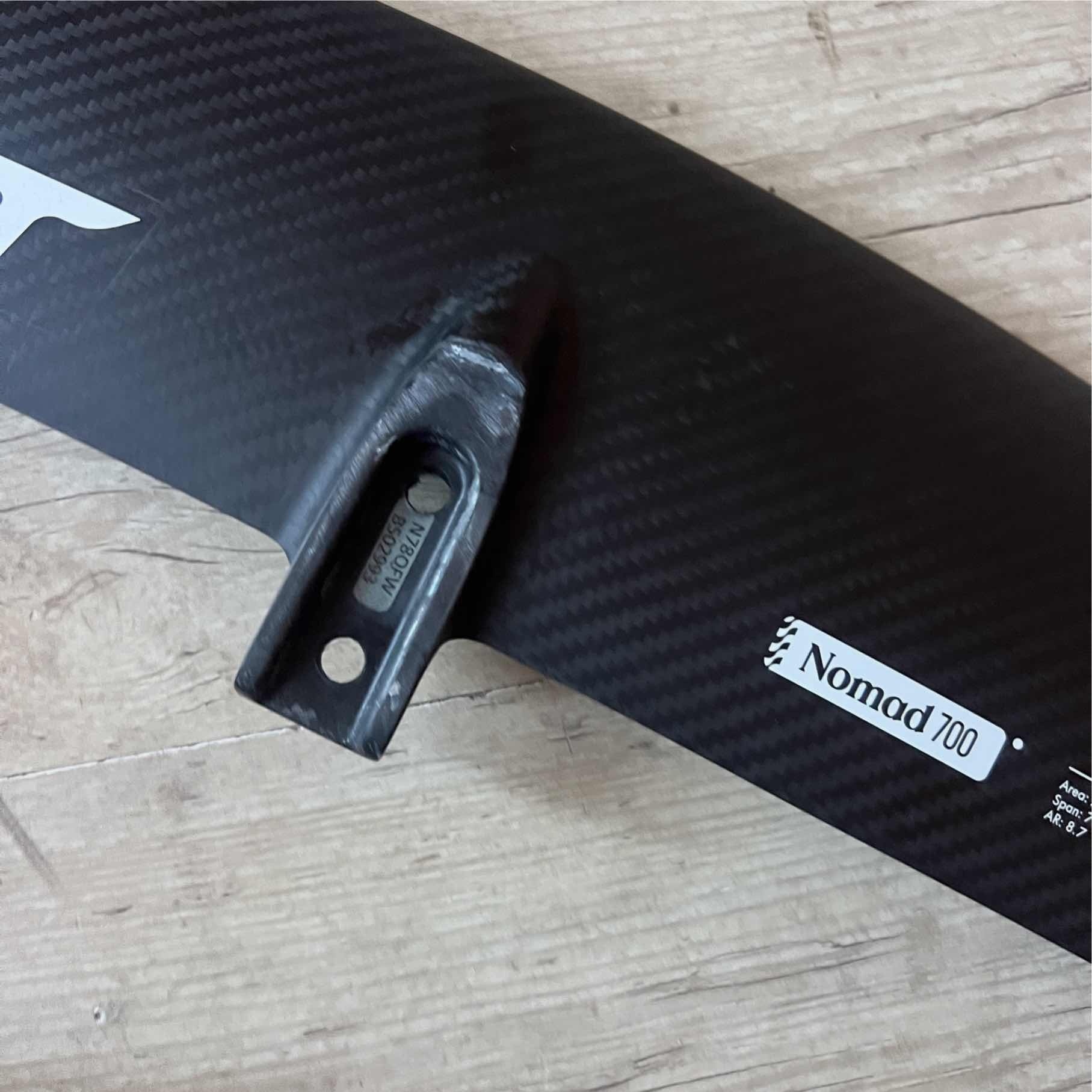 KT KT Nomad Front Wing 700