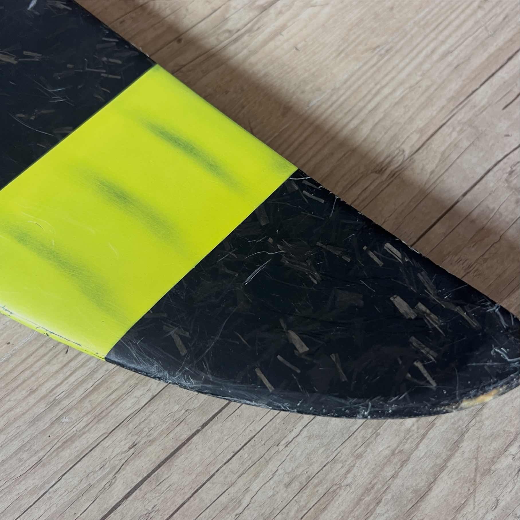 Naish S25 Foil Jet 1240 HA Complete with C35 95 carbon mast