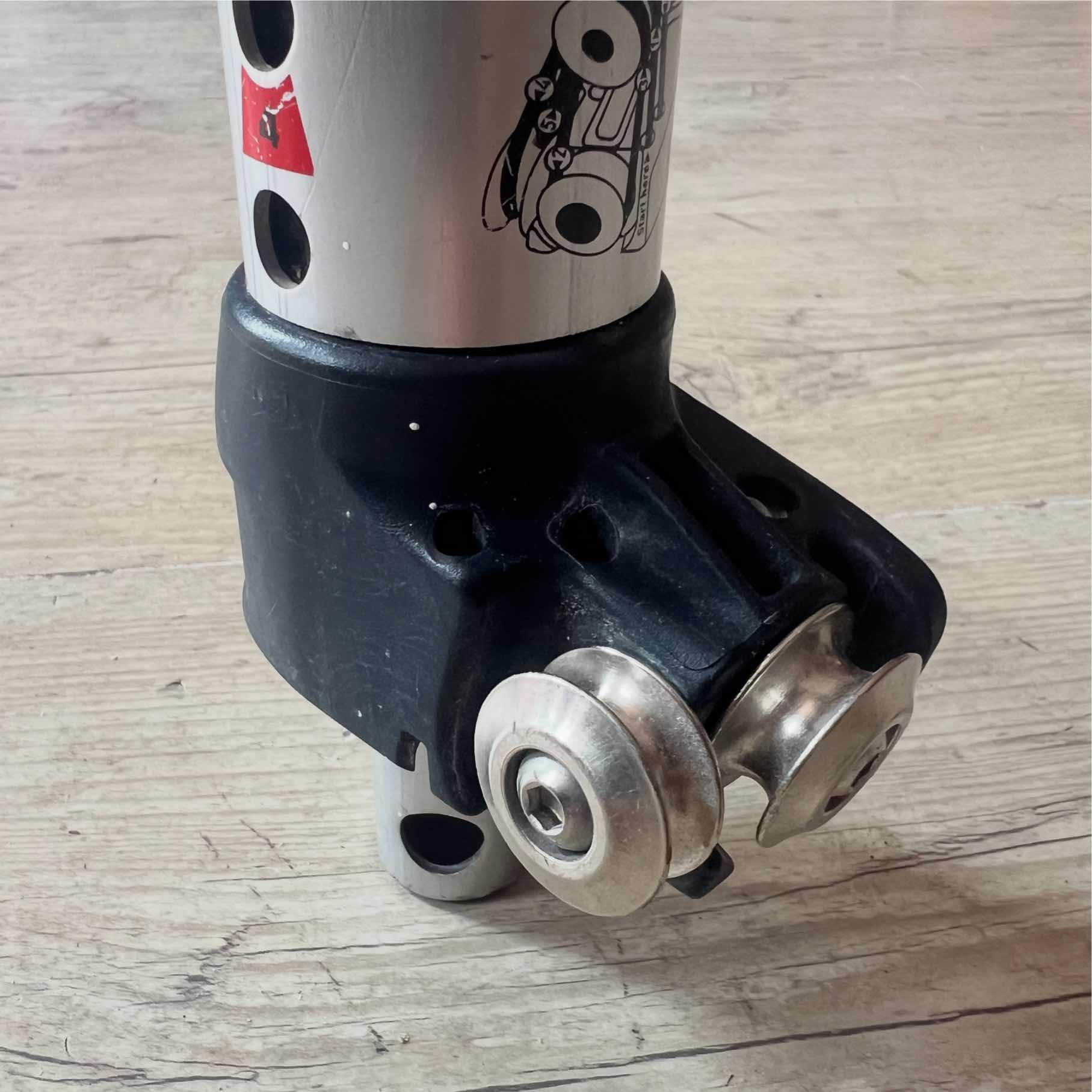 North Windsurfing North Sails Uni.XT Shox SDM 42 + mast base