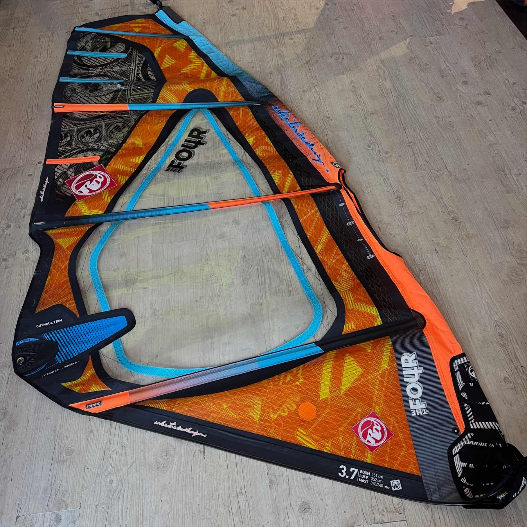 RRD RRD The Four 3.7 2014