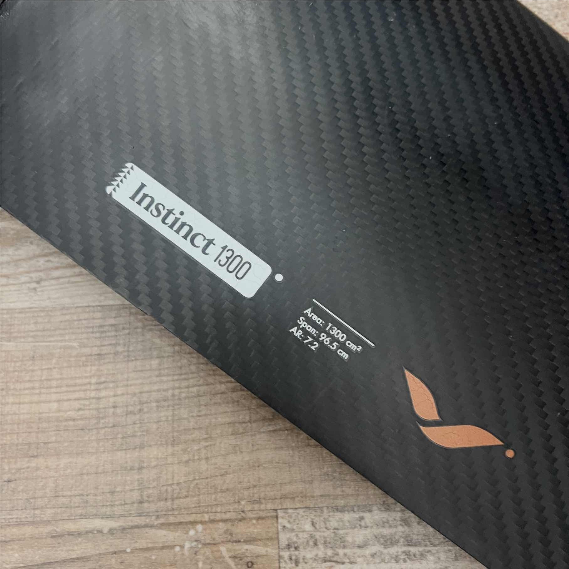 KT KT Instinct 1300 front wing