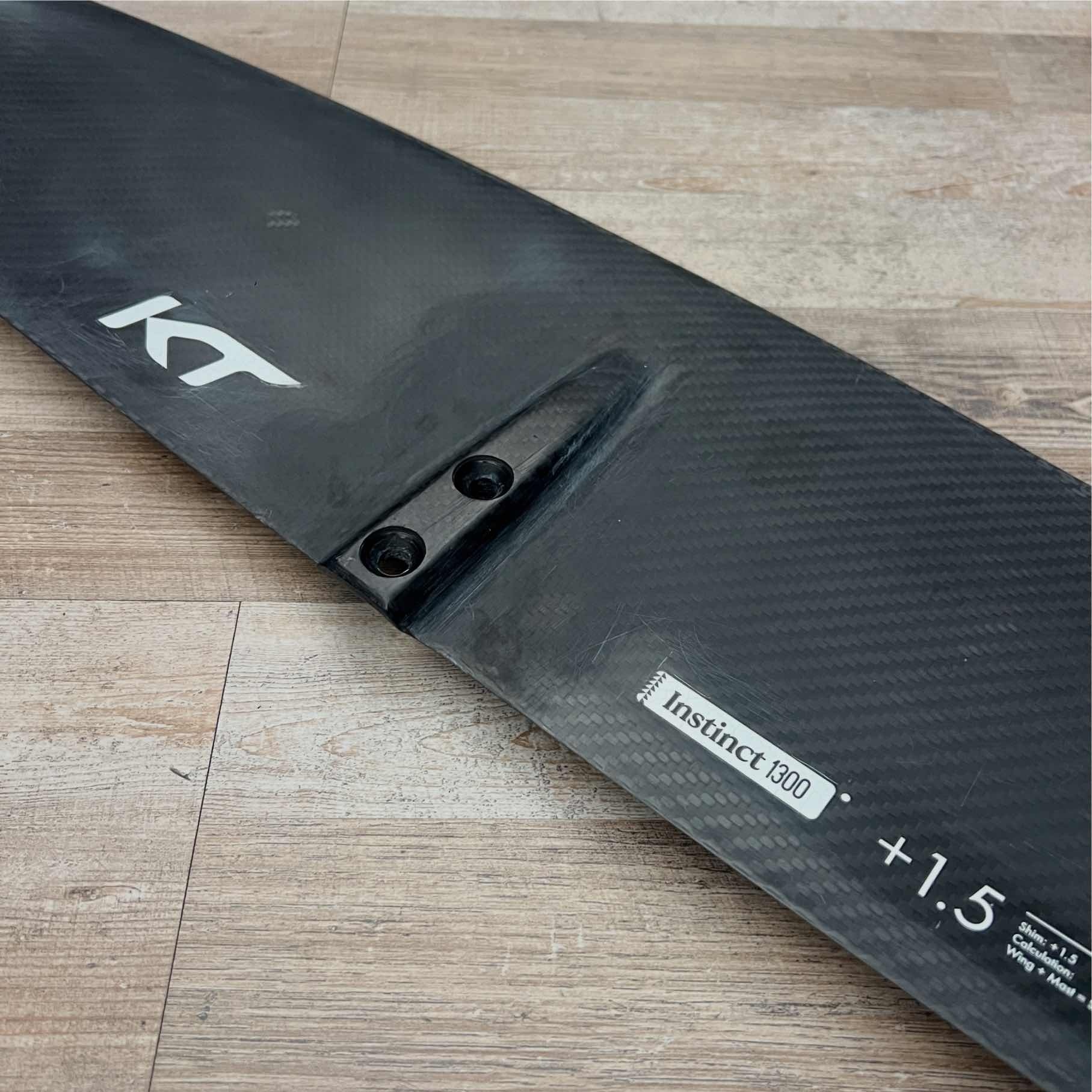 KT KT Instinct 1300 front wing
