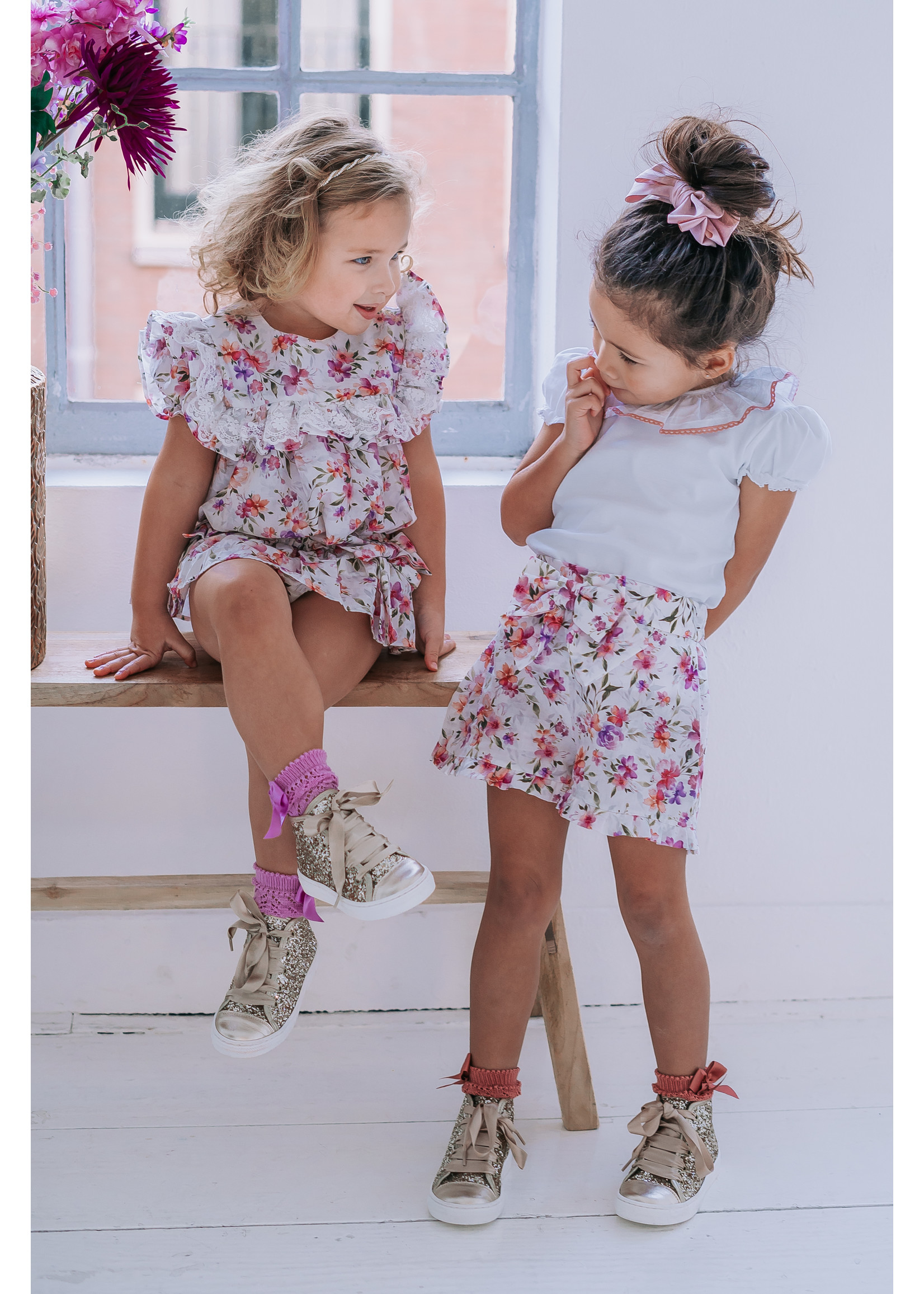 Unique Flowers Bloomer Petite Zara