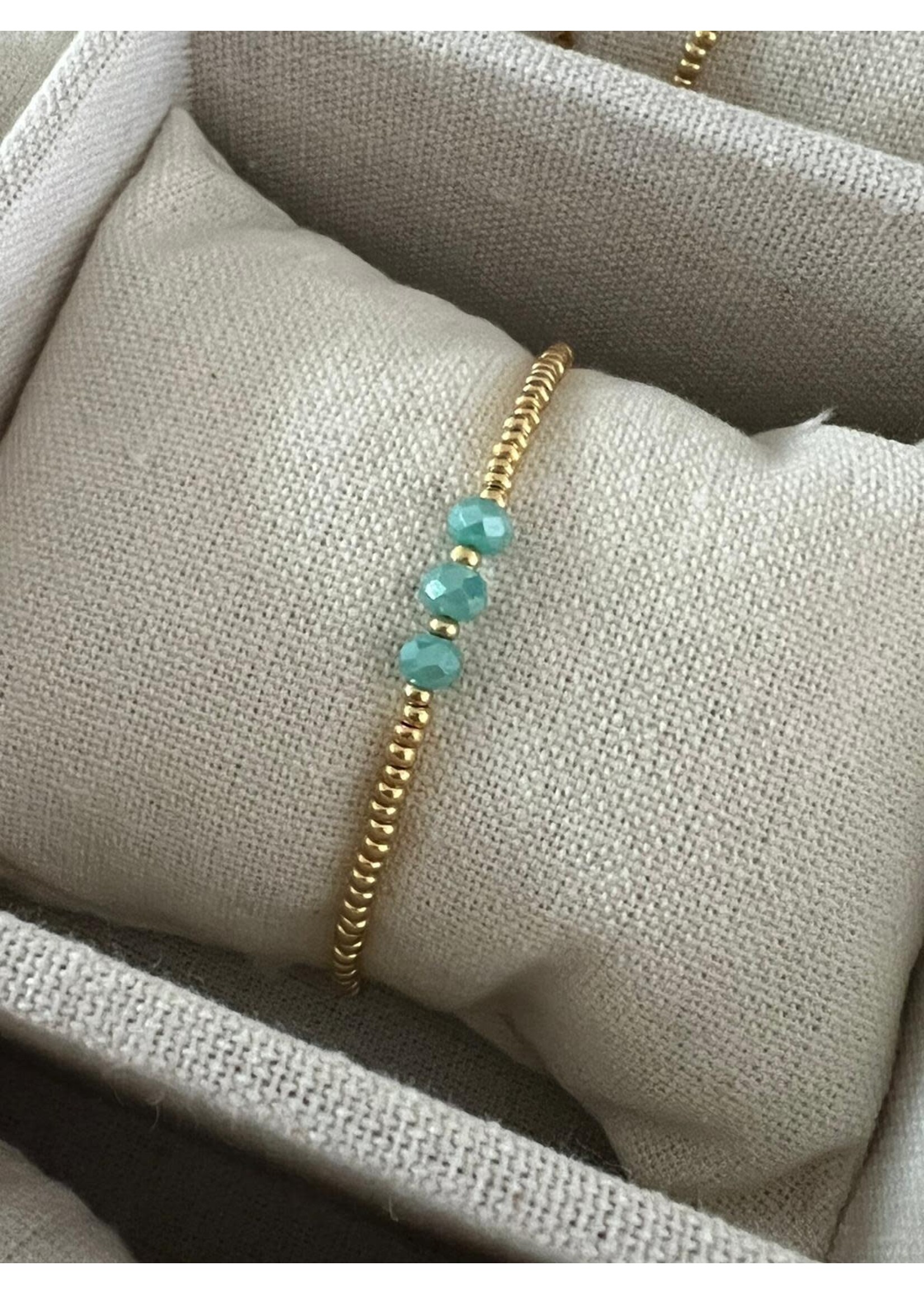 Bracelet Gold with Green stones