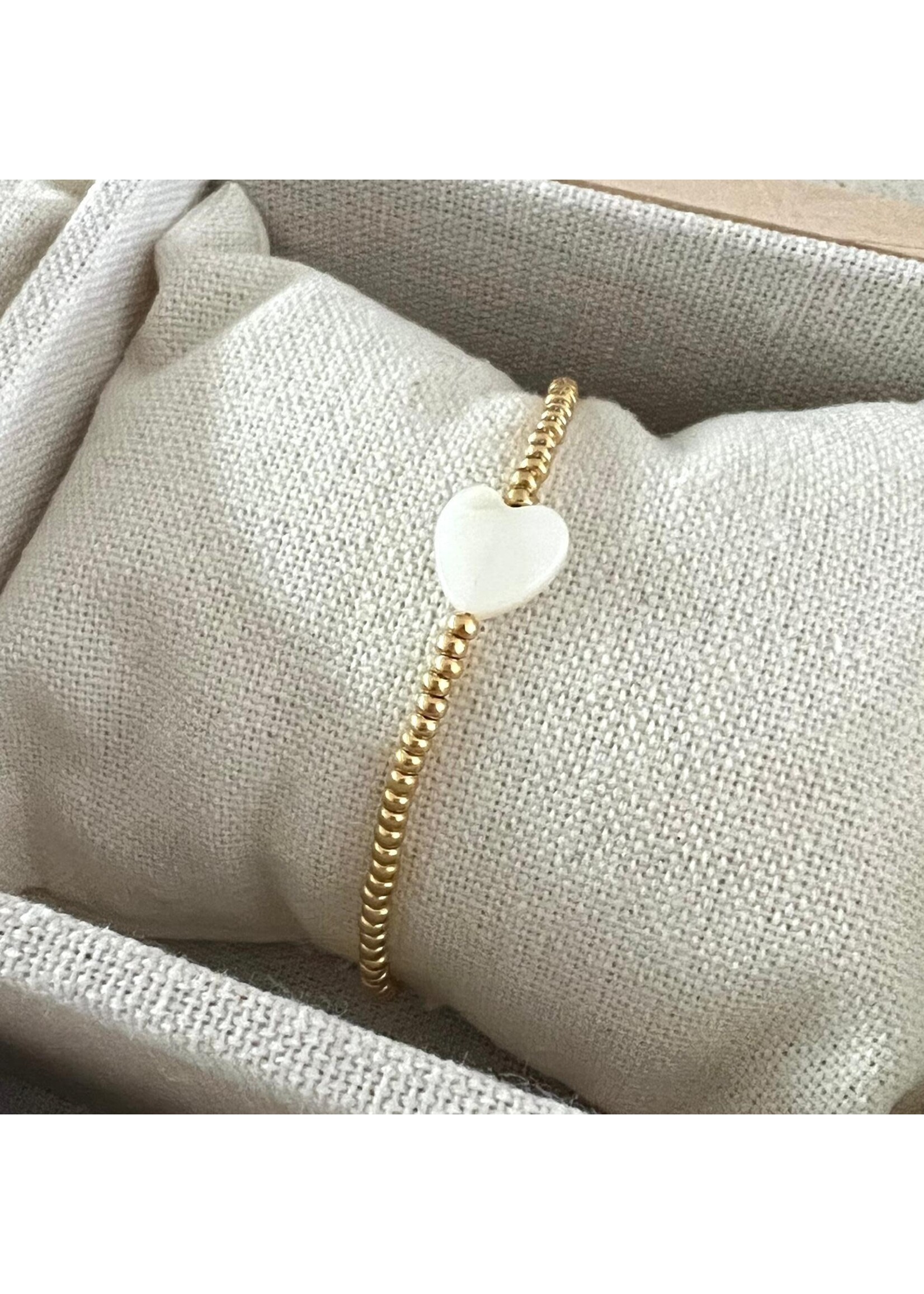 Bracelet Gold with White Heart