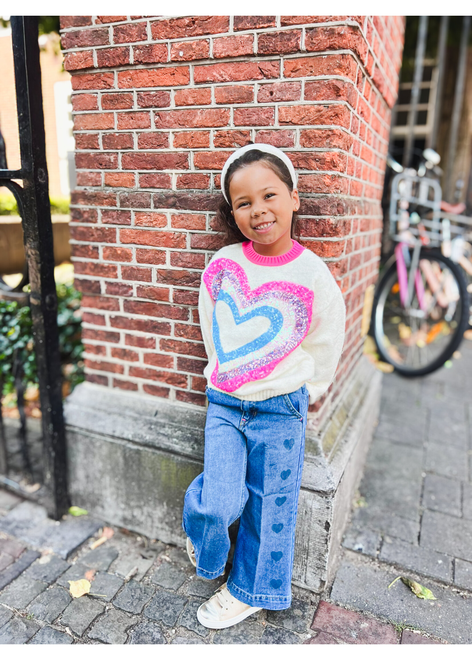 Blushing heart sweater online