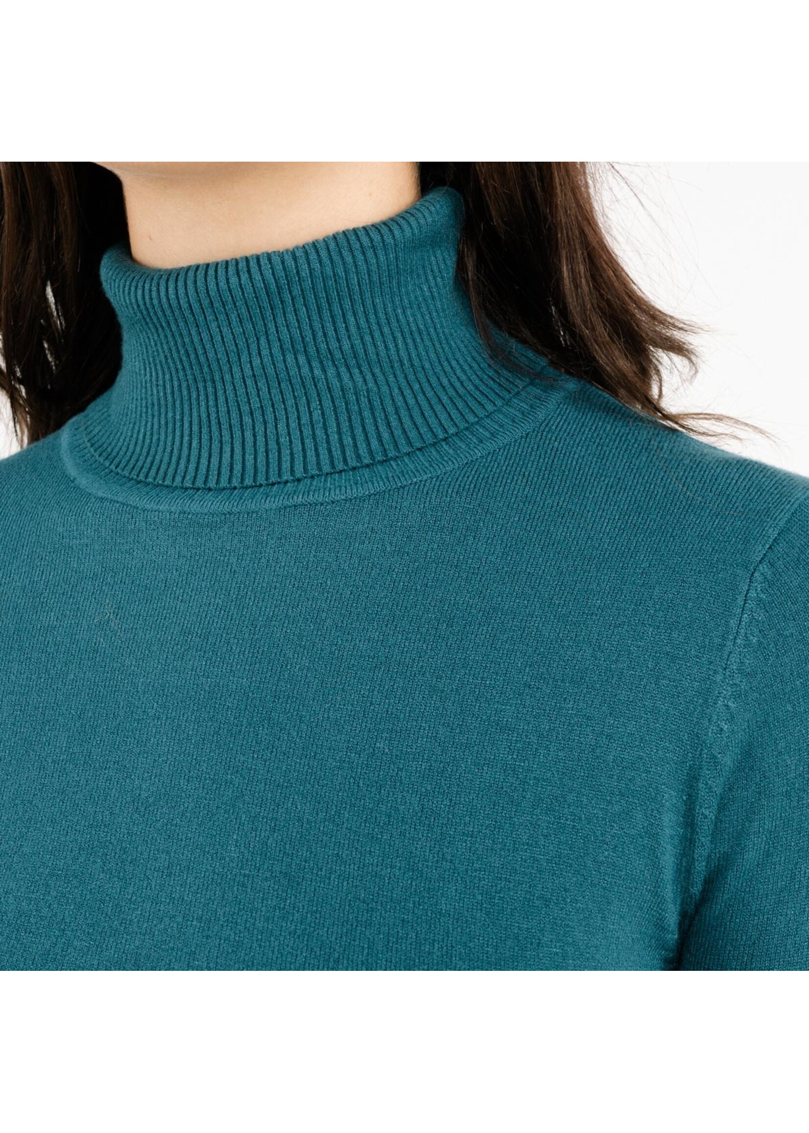 TURTLE NECK TURQUOISE