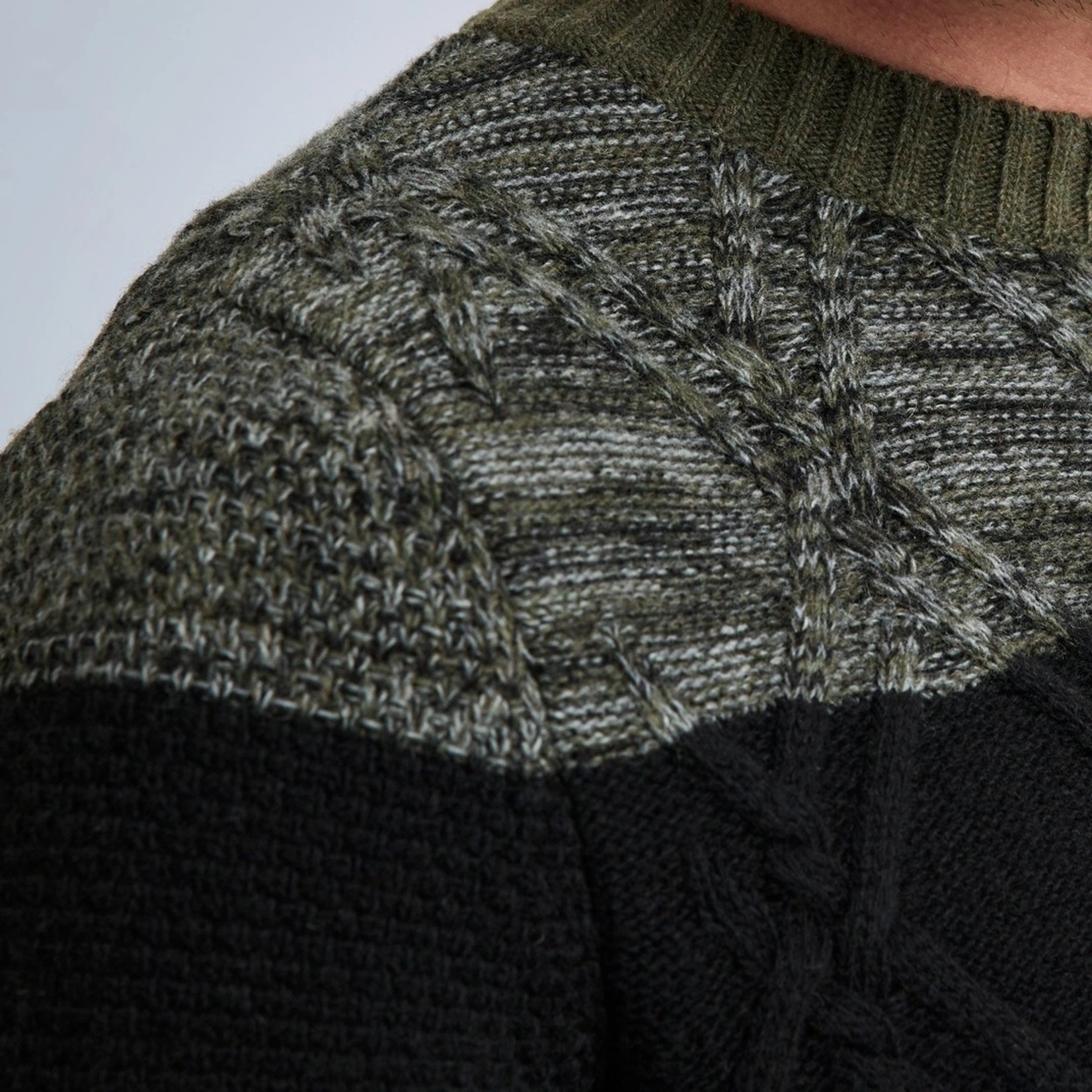PME-Legend Wool blend colorblock cable knit
