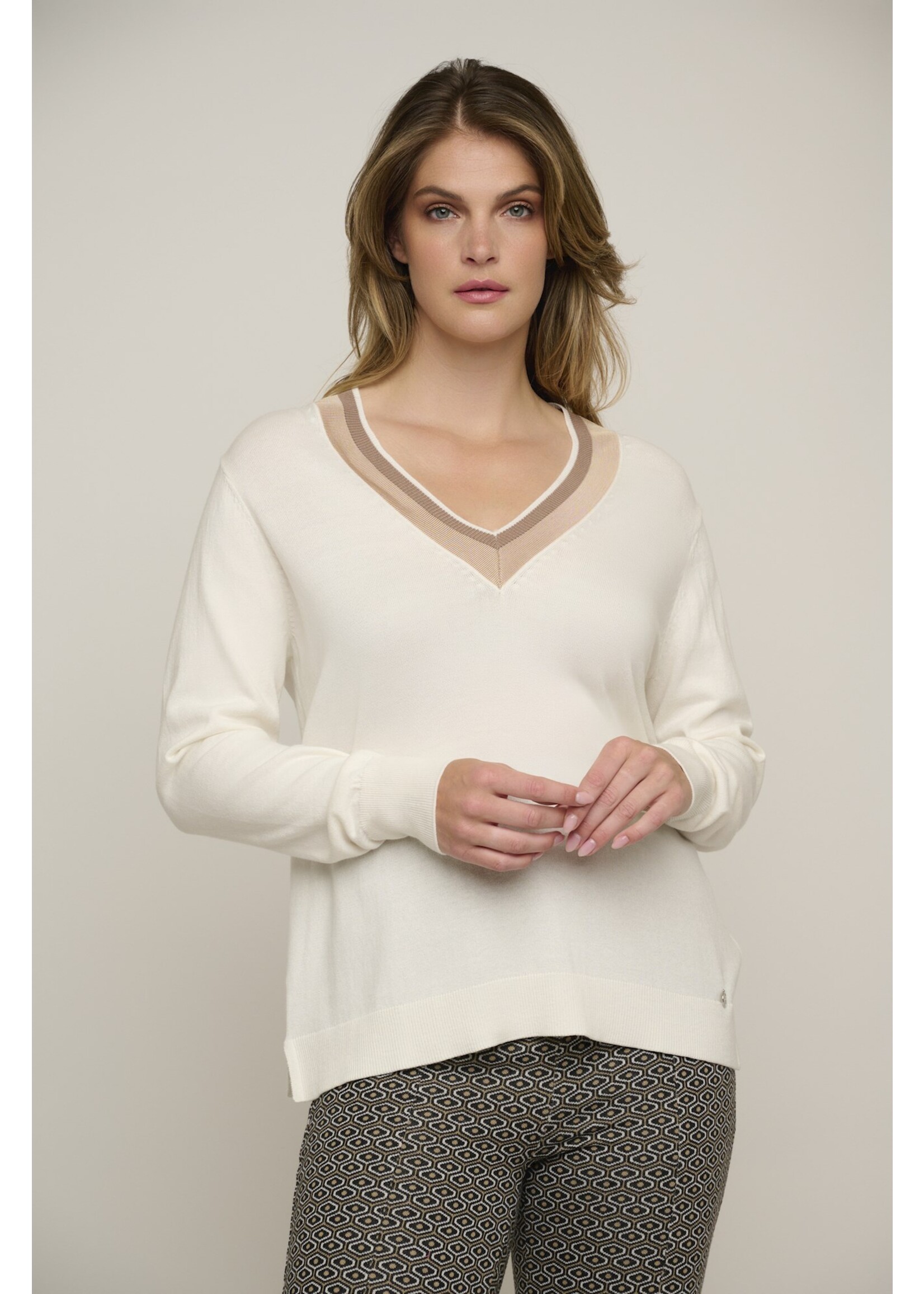 RINO & PELLE V-NECK SWEATER SNOW WHITE Kasja.5002421