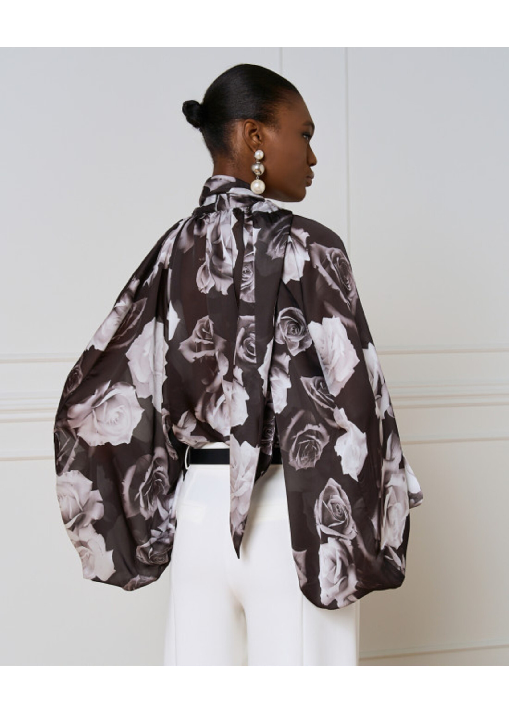 ACCESS ABEE BLOUSE WITH ROSE 5421670009 BLACK WHITE