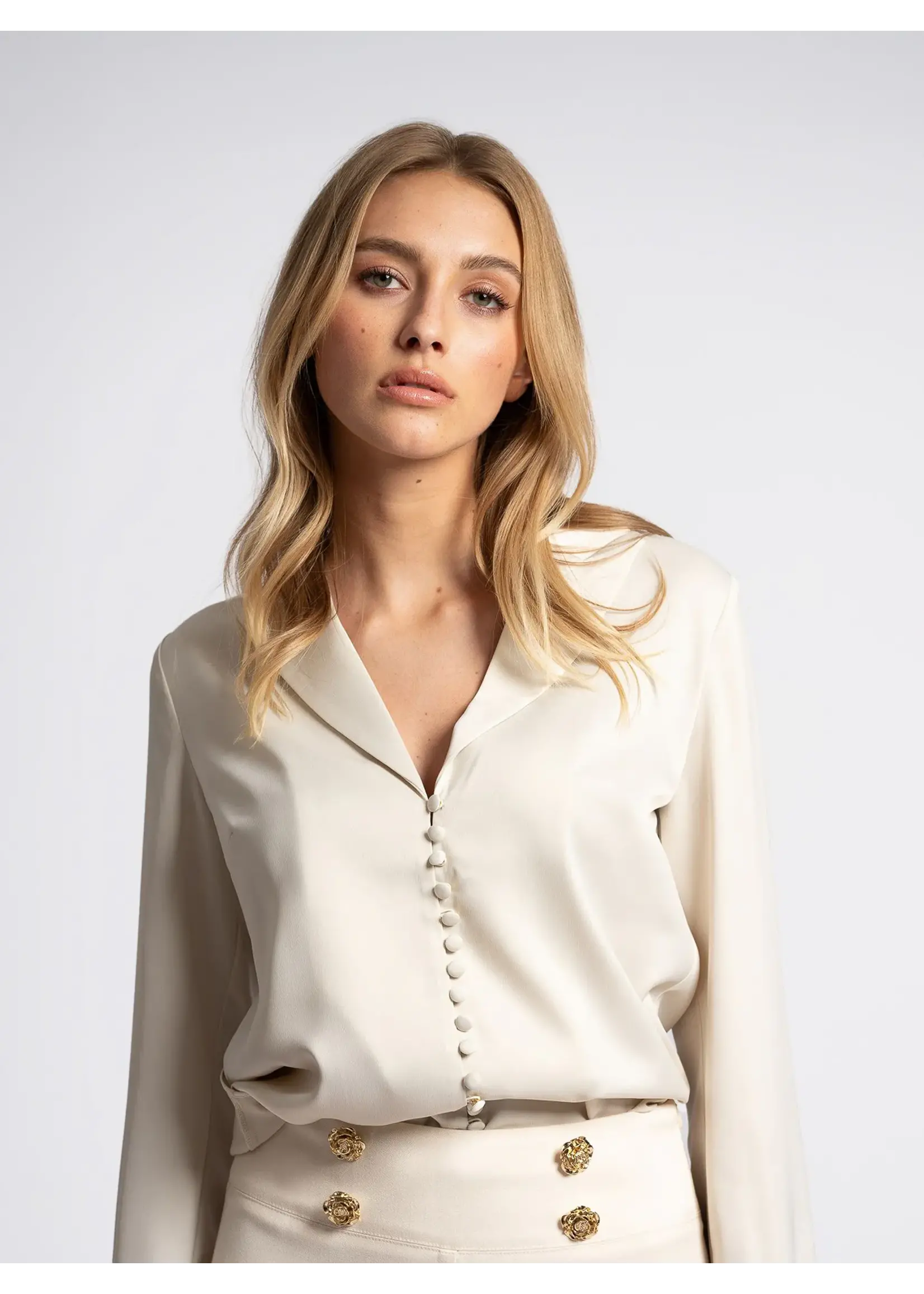 NIKKIE LEONIA BLOUSE N6-5582505 PEARL