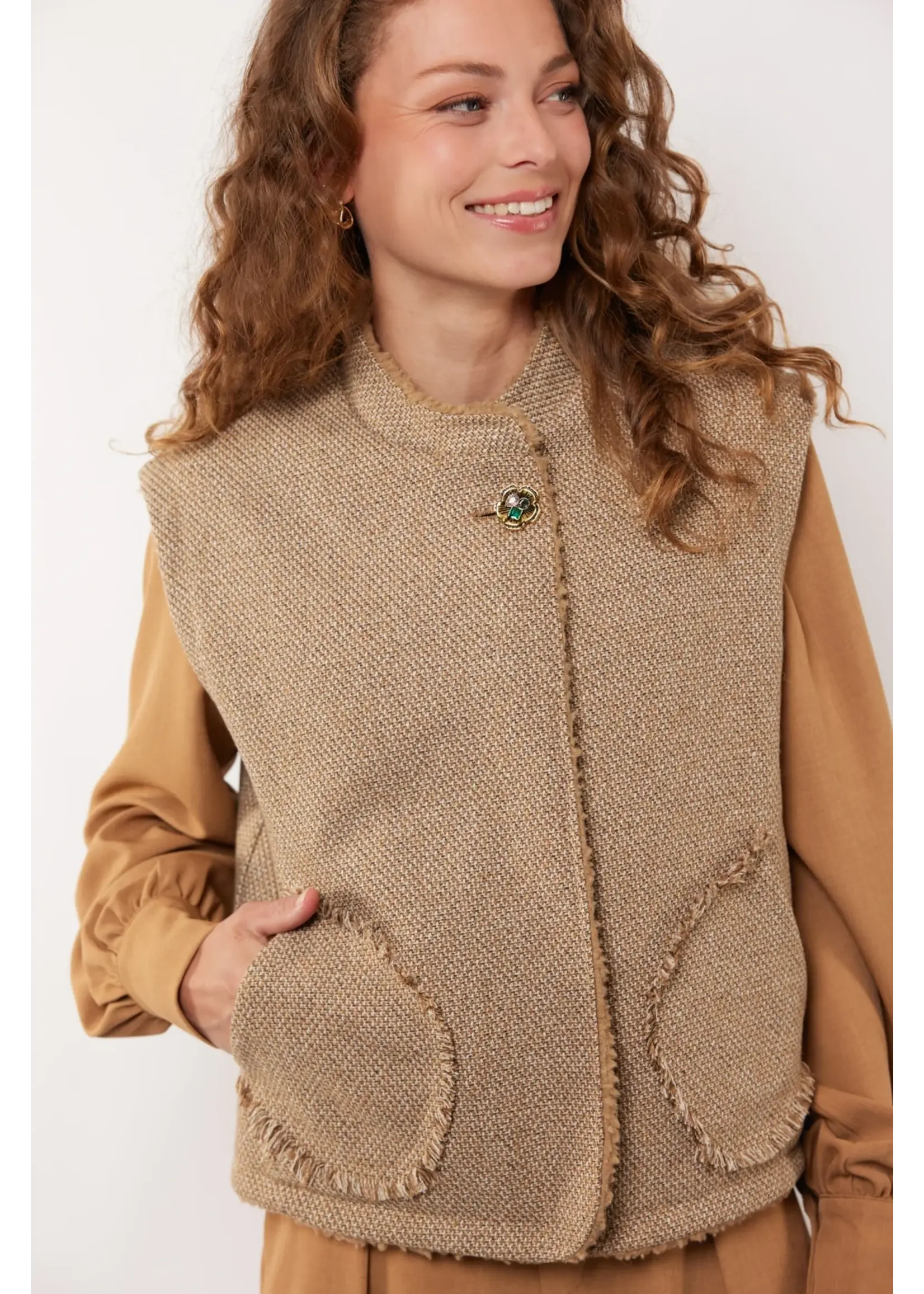 G MAXX KAMALA GILET BUFF/WOOD REVERSIBLE