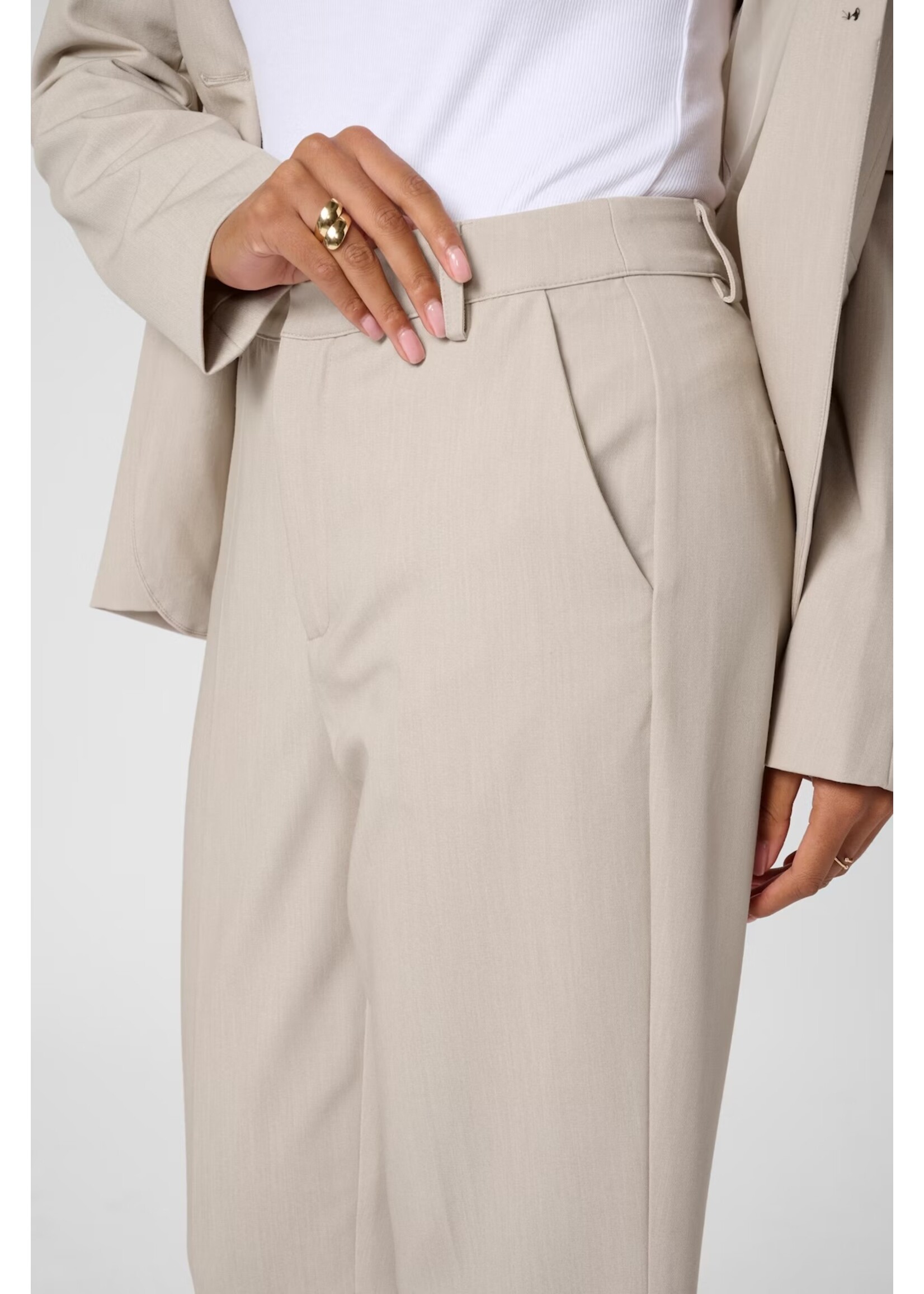 KAFFE KASAKURA ZIPPER PANTS FEATHER GRAY 10507770