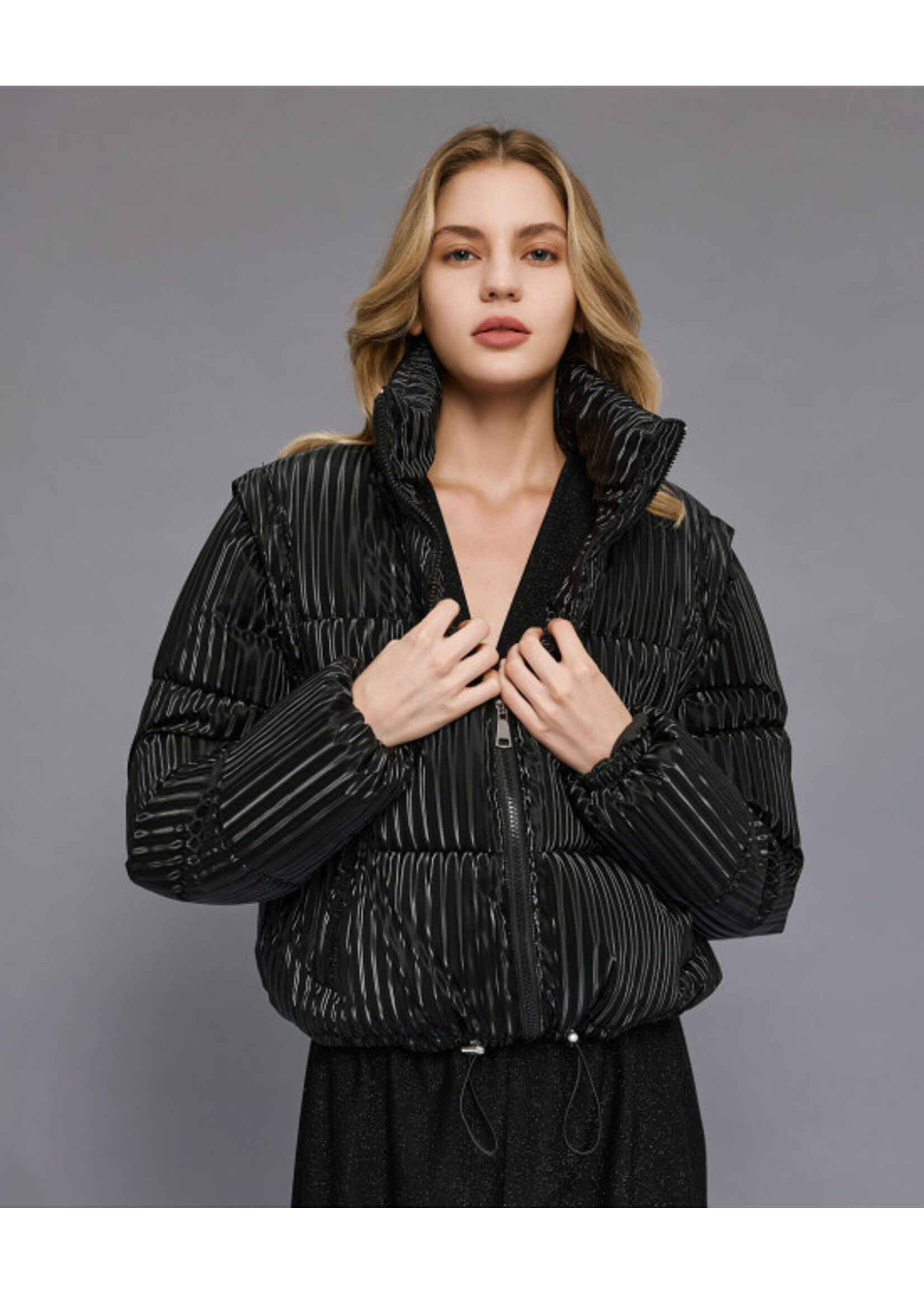 ACCESS ABEE SHORT PUFFER JACKET BLACK 54-9118