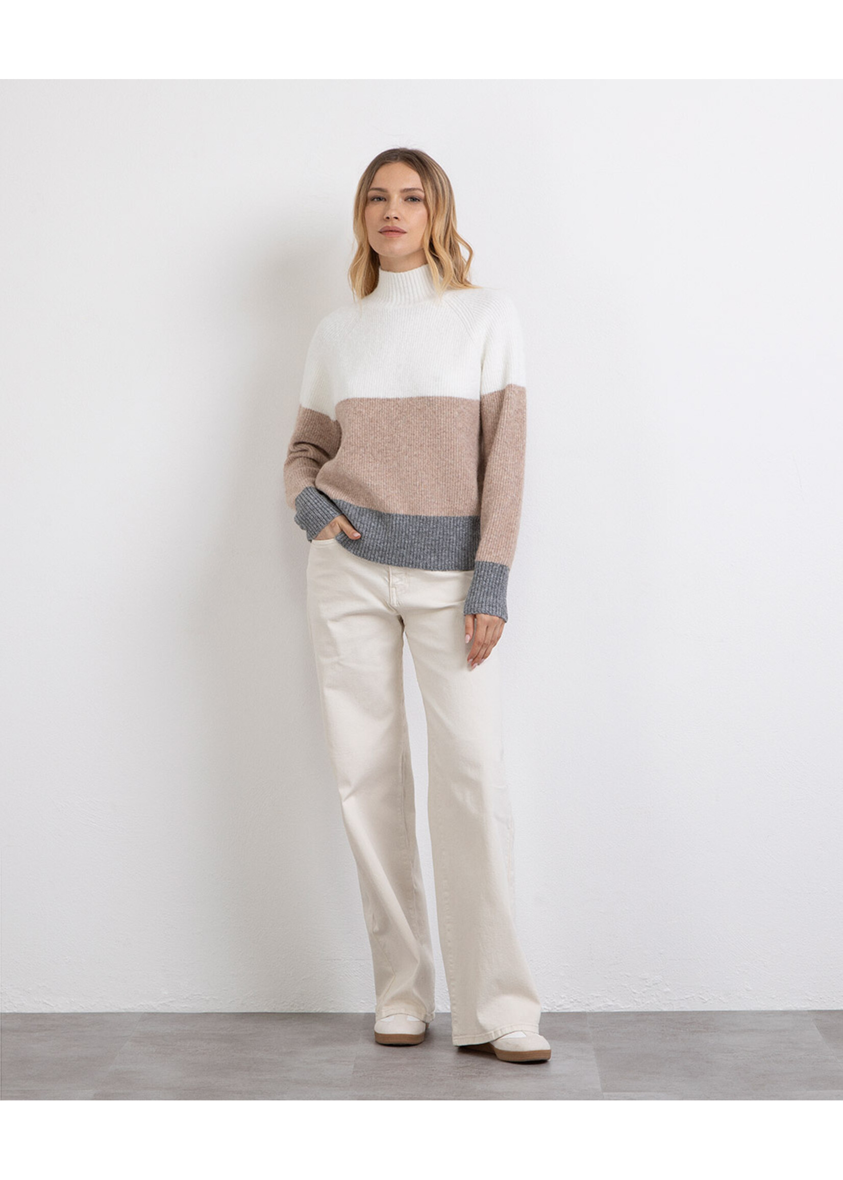 MARKUP PULL WITH COLLAR MULTI COL. MW9600093