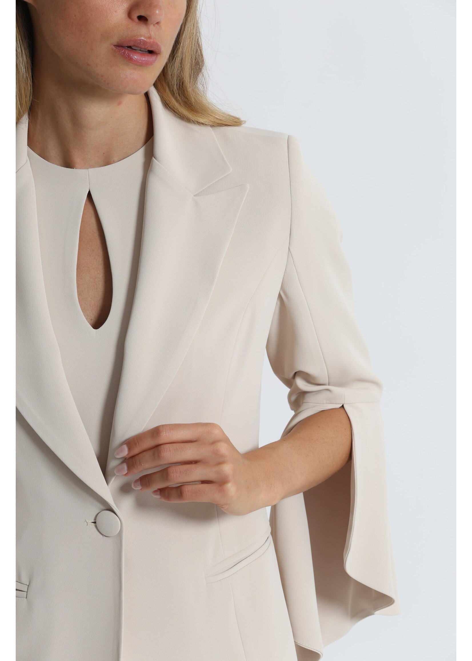 MIMI MUA BLAZER WIDE SLEEVE BEIGE ESAO-6647