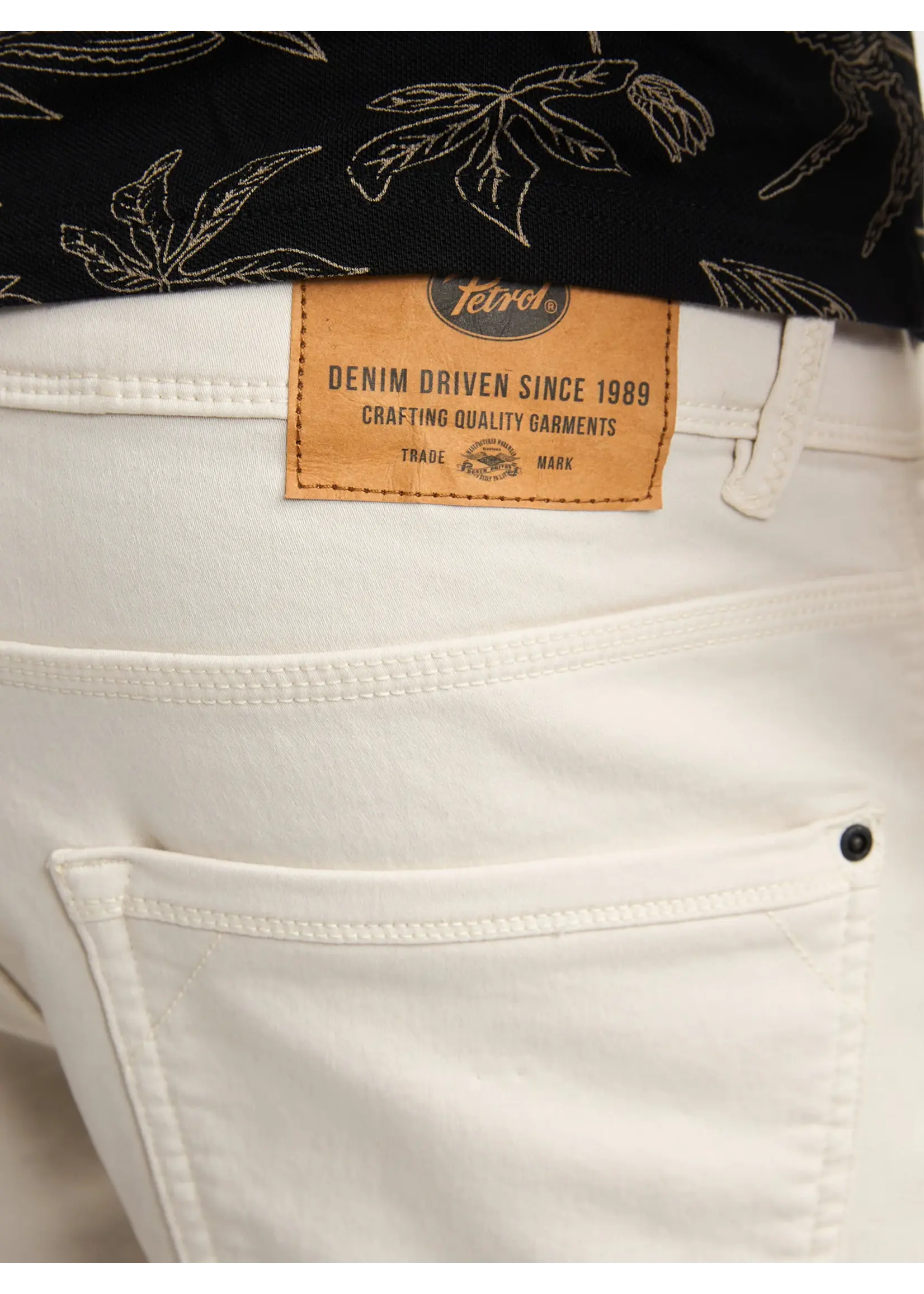 PETROL INDUSTRIES JACKSON GEKLEURDE DENIM SHORT M-ROS-SHO005/0112