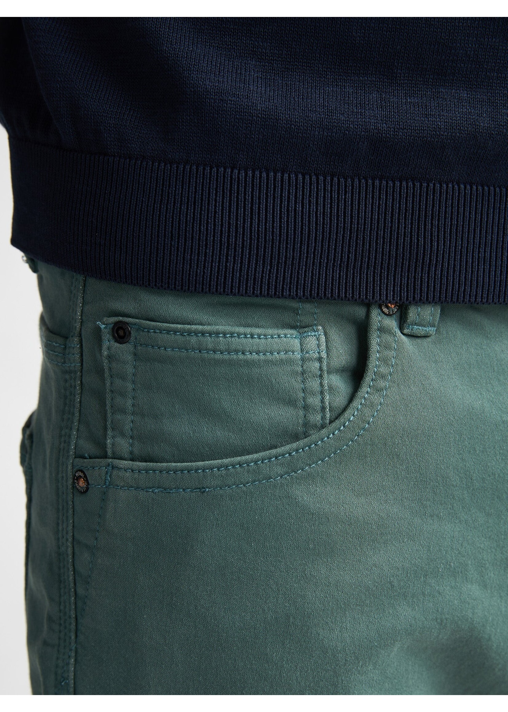 PETROL INDUSTRIES JACKSON GEKLEURDE DENIM SHORT M-ROS-SHO005/6180