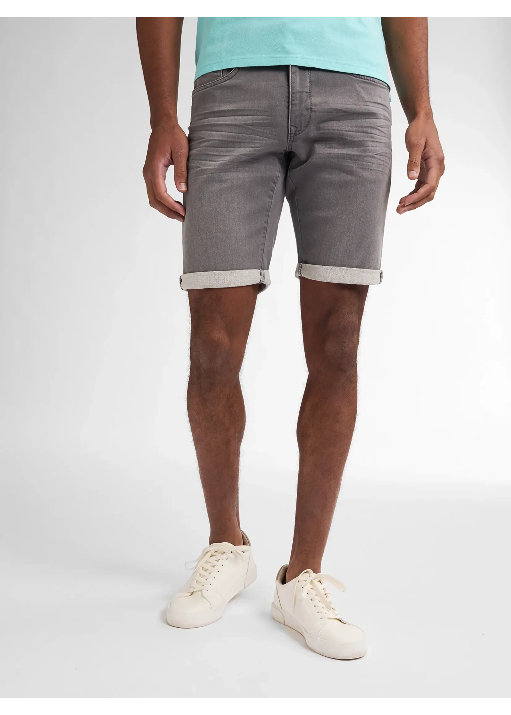 PETROL INDUSTRIES JACKSON JOGG DENIM SHORT M-ROS-SHO001/9706