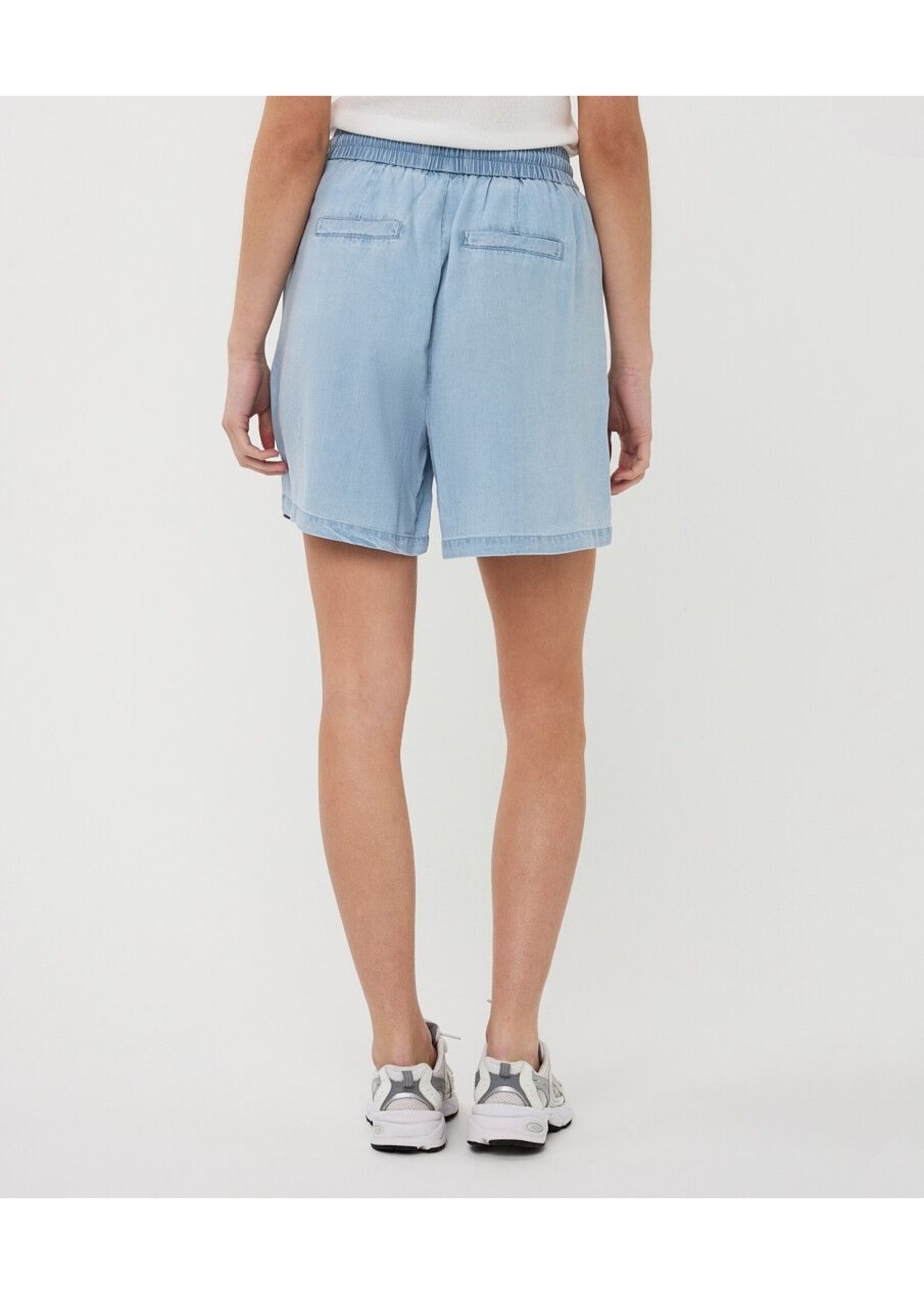 ESQUALO SHORT CHAMBRAY LIGHT BLUE H26.28244