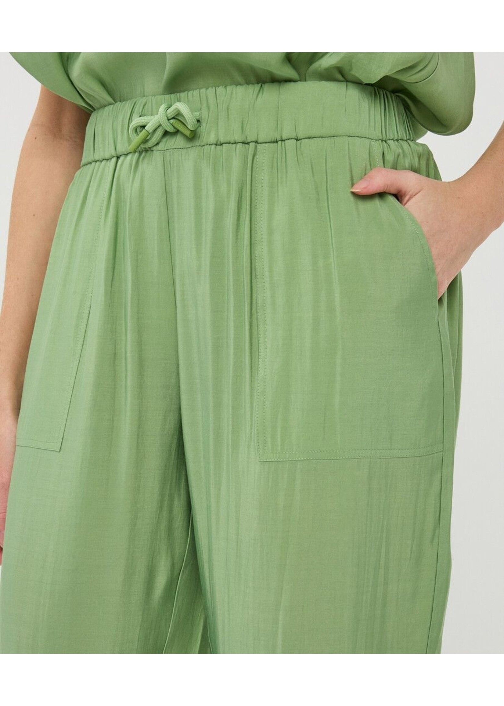 ESQUALO PANTS JUNGLE GREEN HS26.05213