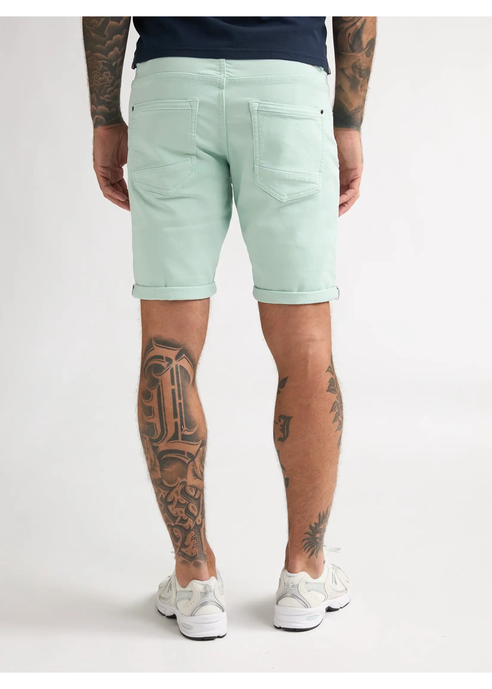 PETROL INDUSTRIES JACKSON GEKLEURDE DENIM SHORT M-ROS-SHO005/6181