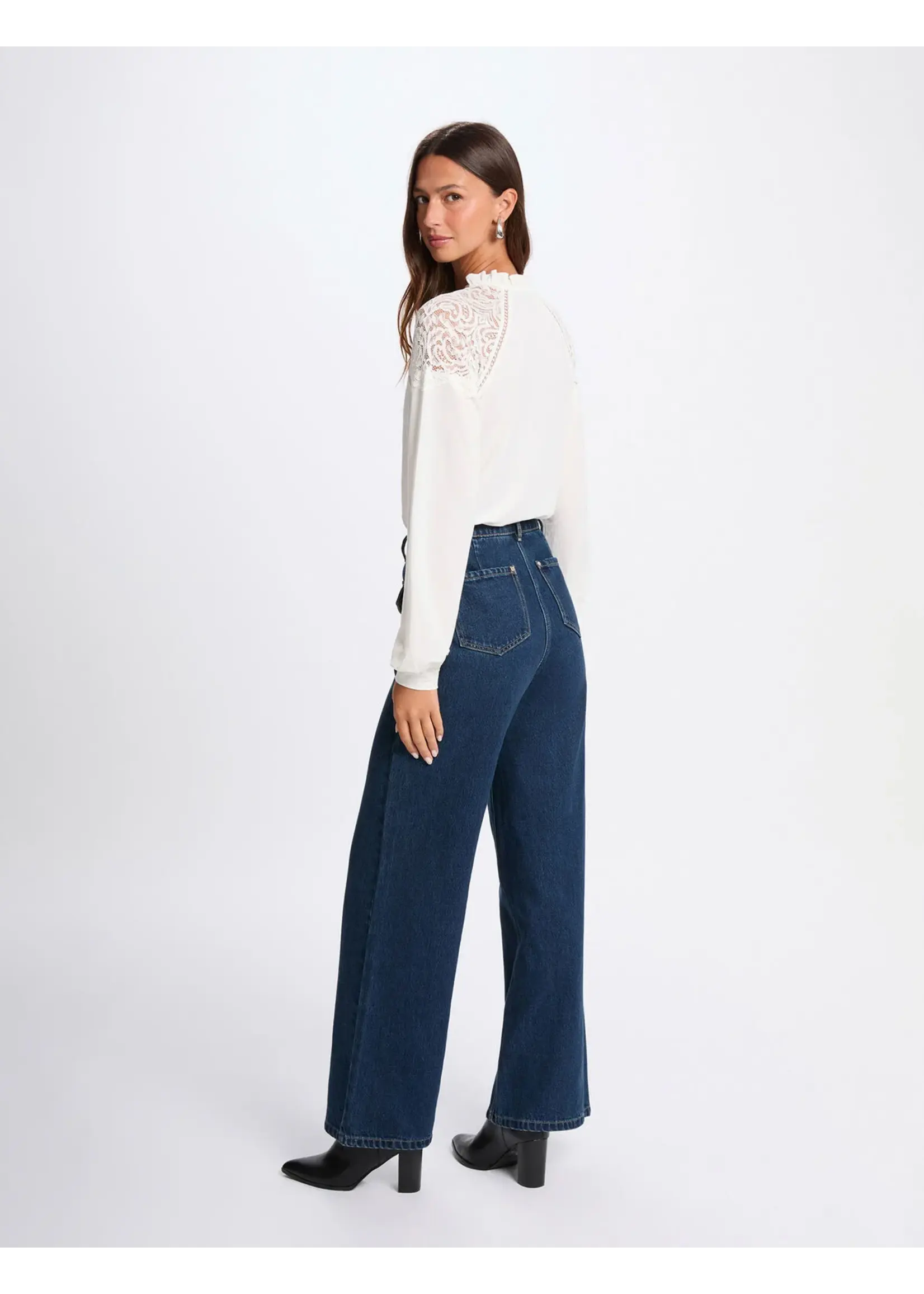 MORGAN BLOUSE WITH LACE OFF WHITE 261-TNICOLE