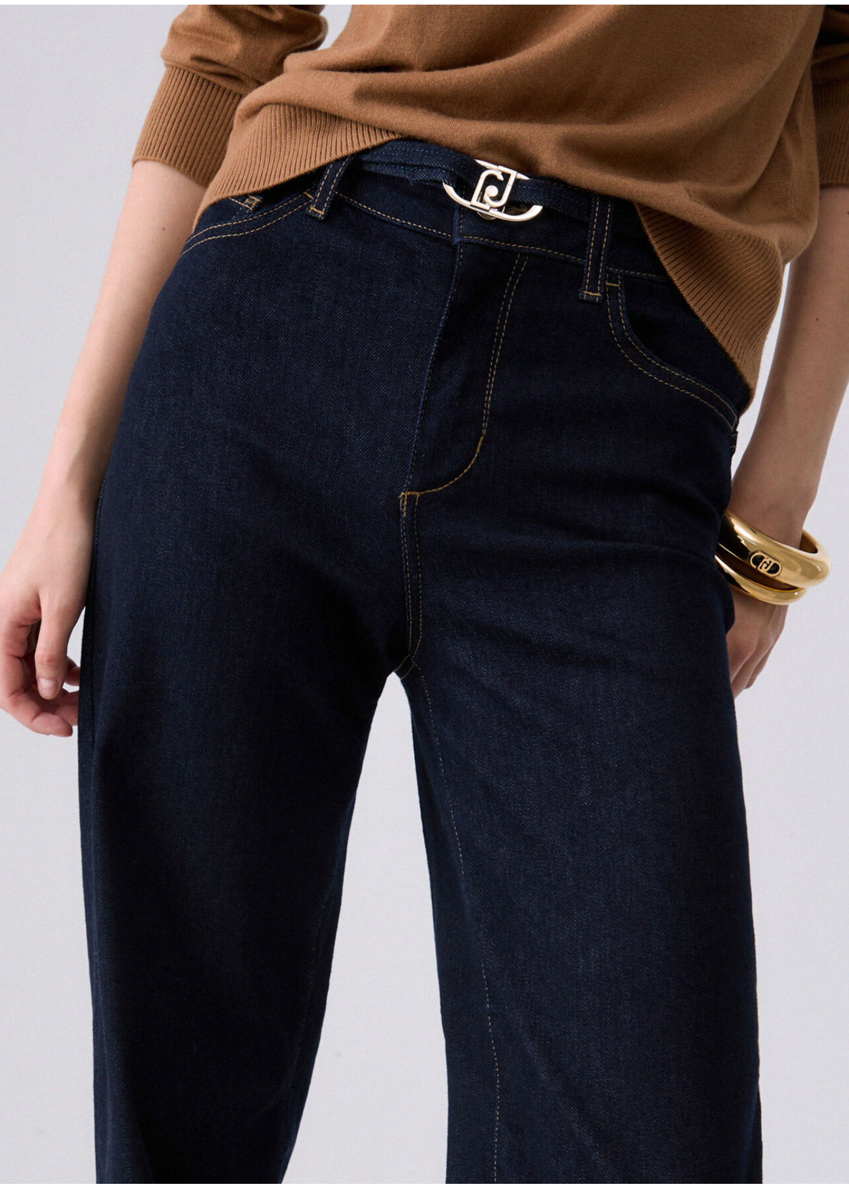 LIU JO PANTS SHORT NORMAL UF6088-DO264/7S000