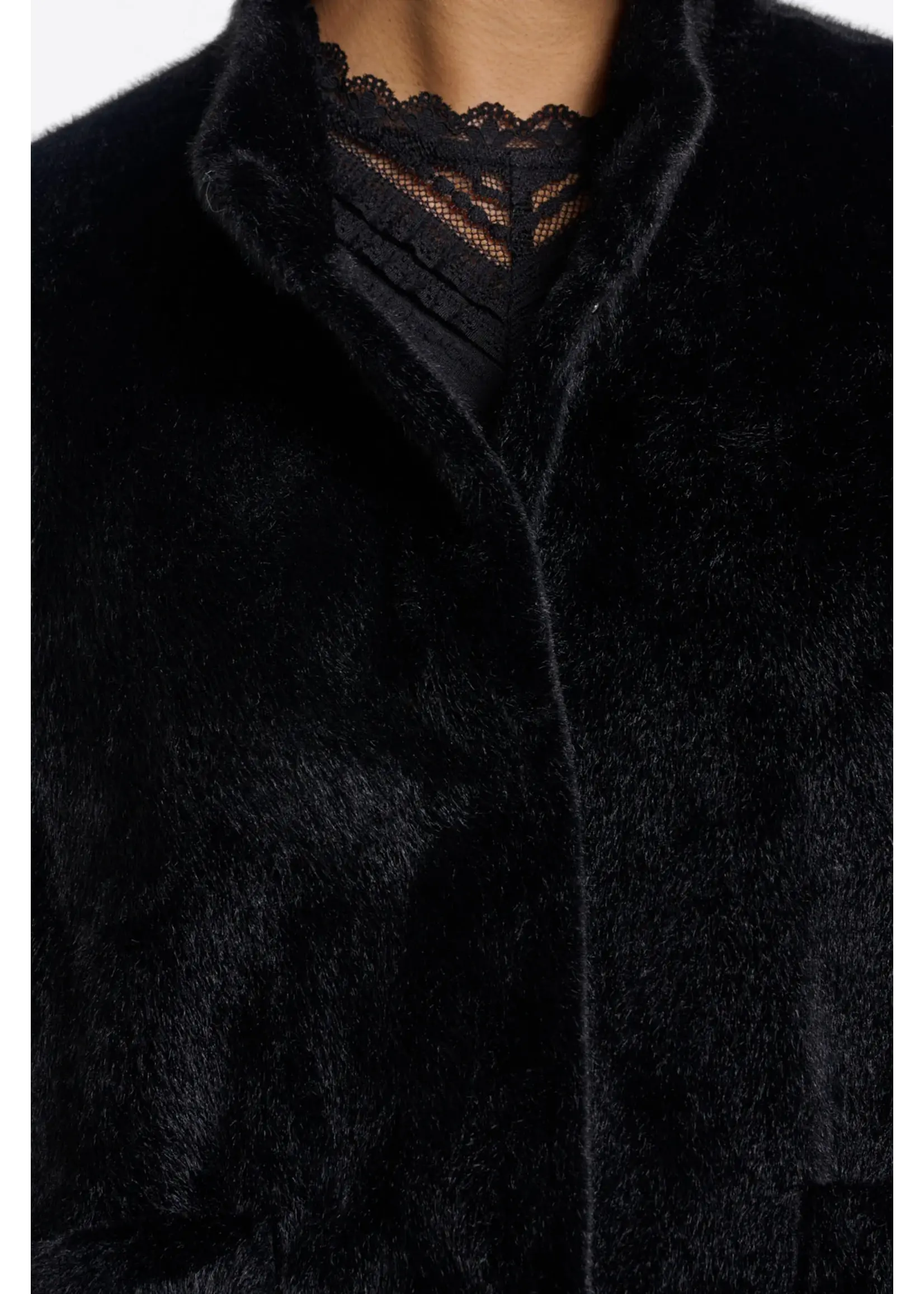 RINO & PELLE FAUX FUR CAPE BLACK DEWI.7002611