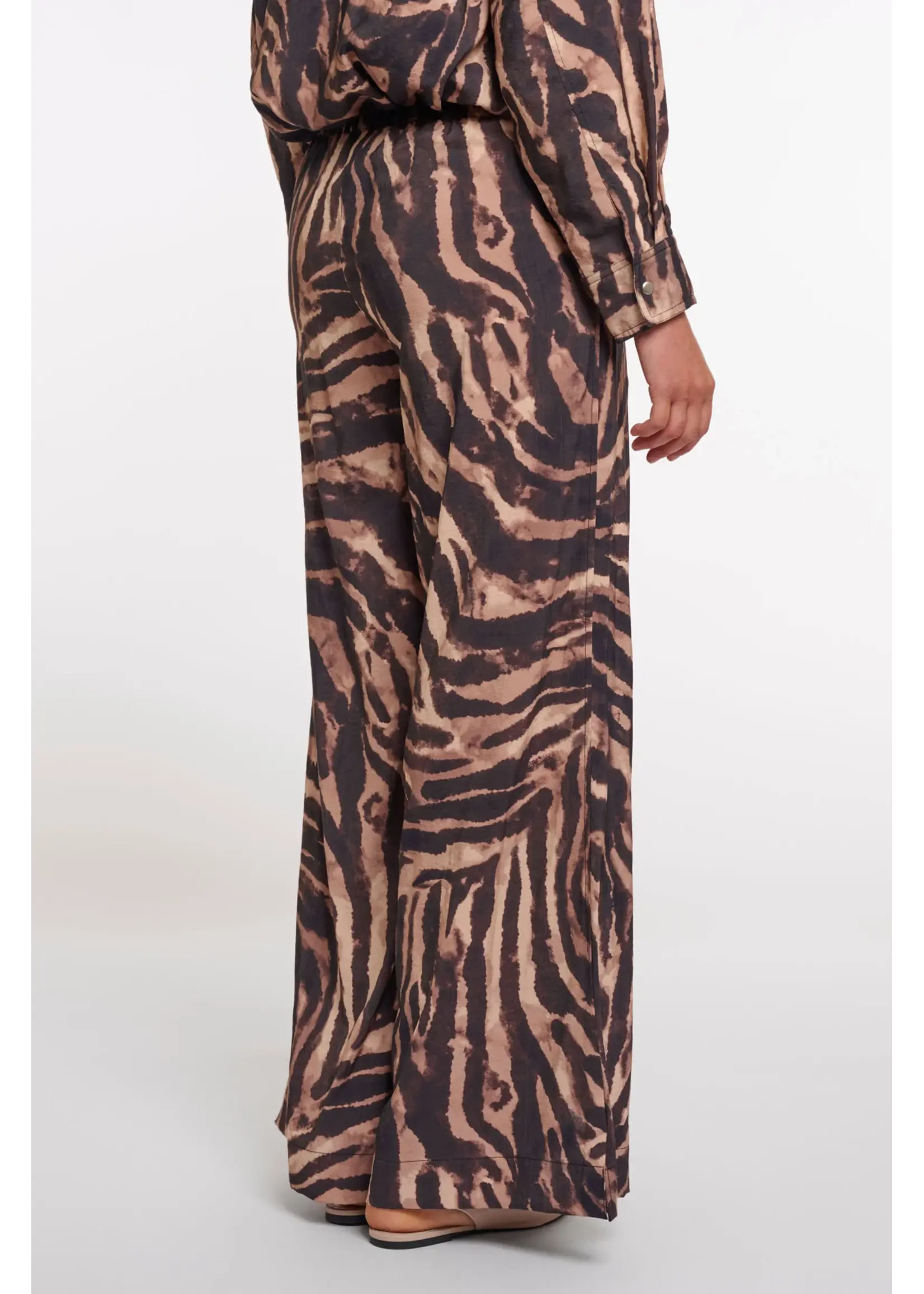 RINO & PELLE PANTS WIDE LEG DARJAREGULAR BROWN ZEBRA 7002621