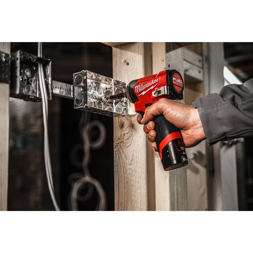 Milwaukee M12 FID2-202X - M12 FUEL™ ¼″ compacte hex slagschroevendraaier