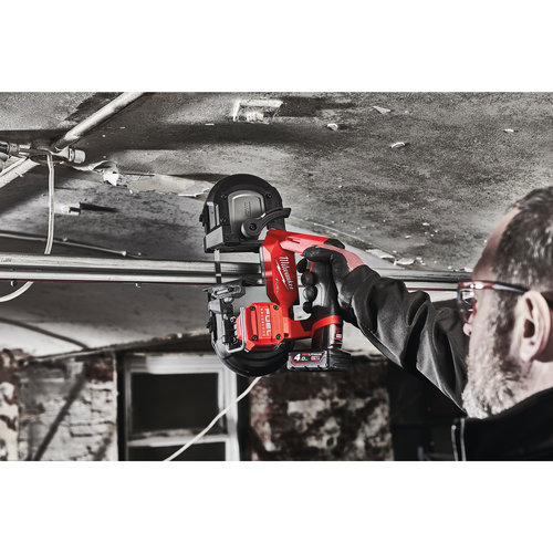 Milwaukee M12 FBS64-0C  M12 FUEL subcompacte bandzaag met 64 mm zaagcapaciteit