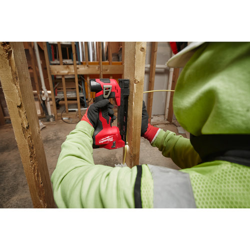 Milwaukee M12 BCST-0 - M12™ niettacker voor nieten met kunstof rug