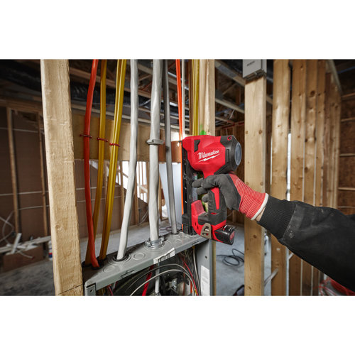 Milwaukee M12 BCST-0 - M12™ niettacker voor nieten met kunstof rug