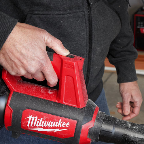 Milwaukee M12 BBL-0  M12 compactblazer