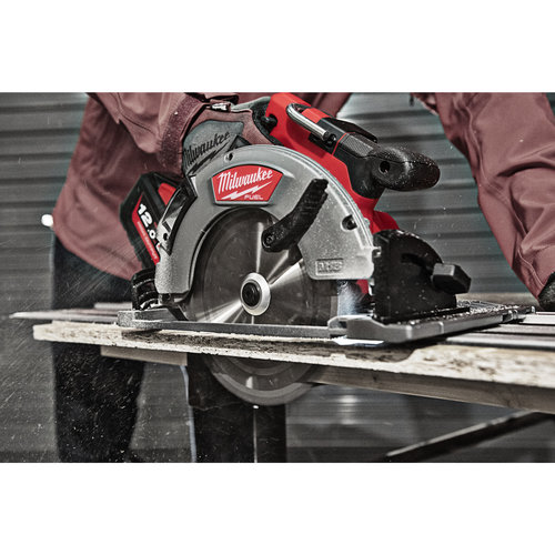 Milwaukee M18 FCSG66-121C M18 FUEL cirkelzaagmachine (geschikt voor geleiderail)