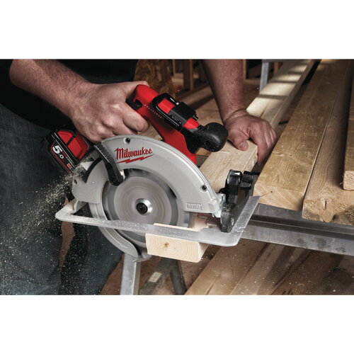 Milwaukee M18 BLCS66-502X M18 koolborstelloze 66mm cirkelzaagmachine voor hout en kunststof